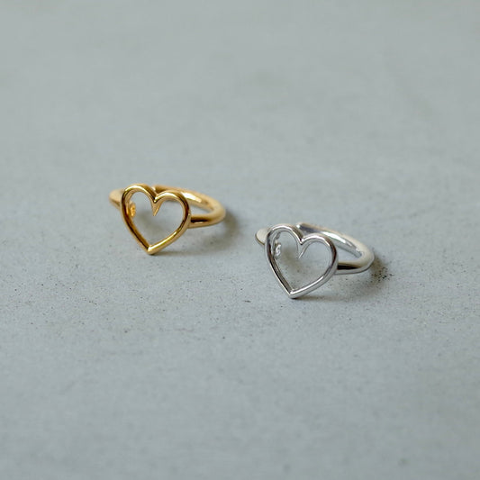Outline Heart Ear Cuff
