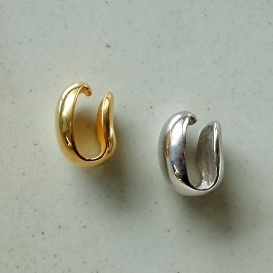 Large Round Shell Ear Cuff