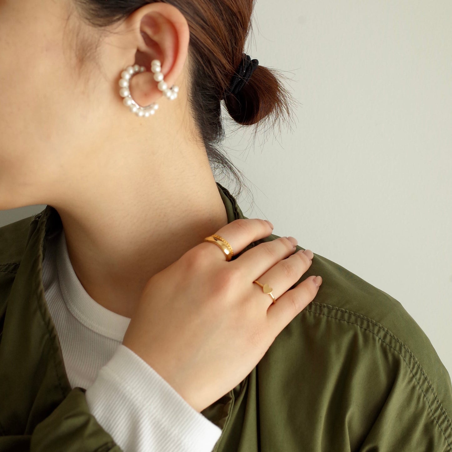 Narrow Continuous Cross Ring