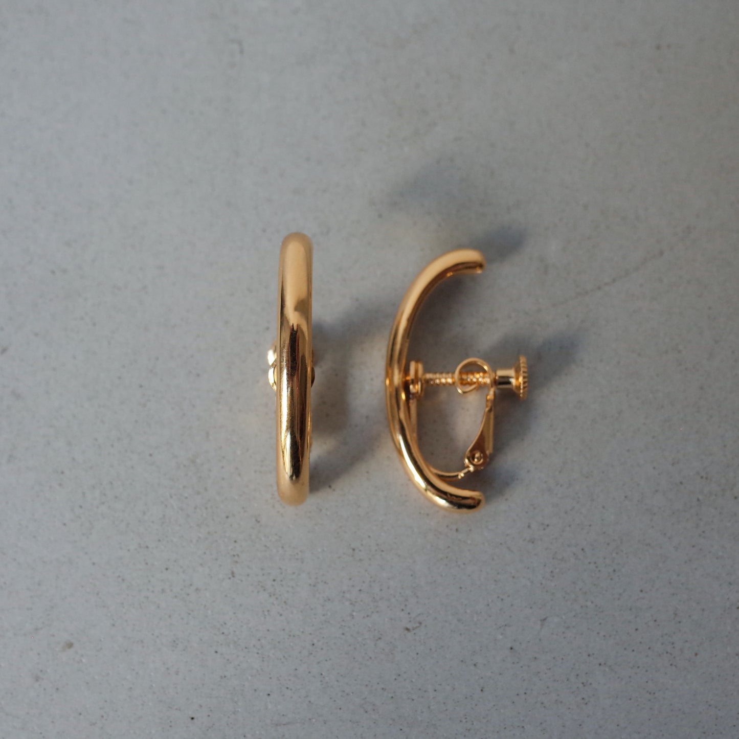 Smooth Arc Earring