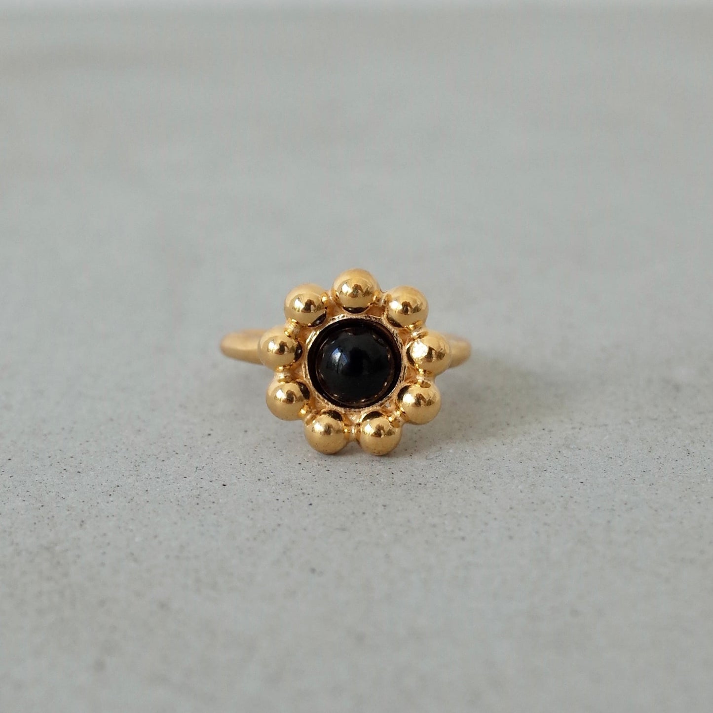 Flower Onyx Ear Cuff