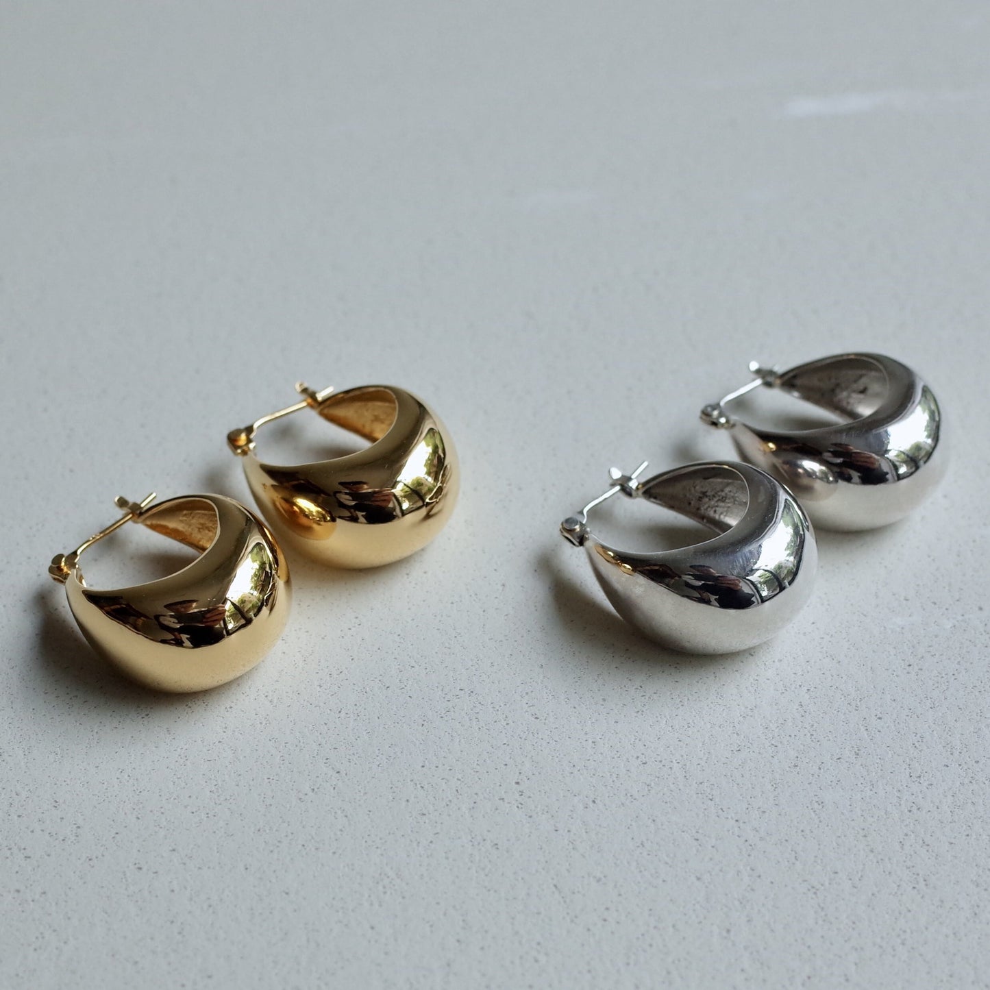 Aubergine Pierce