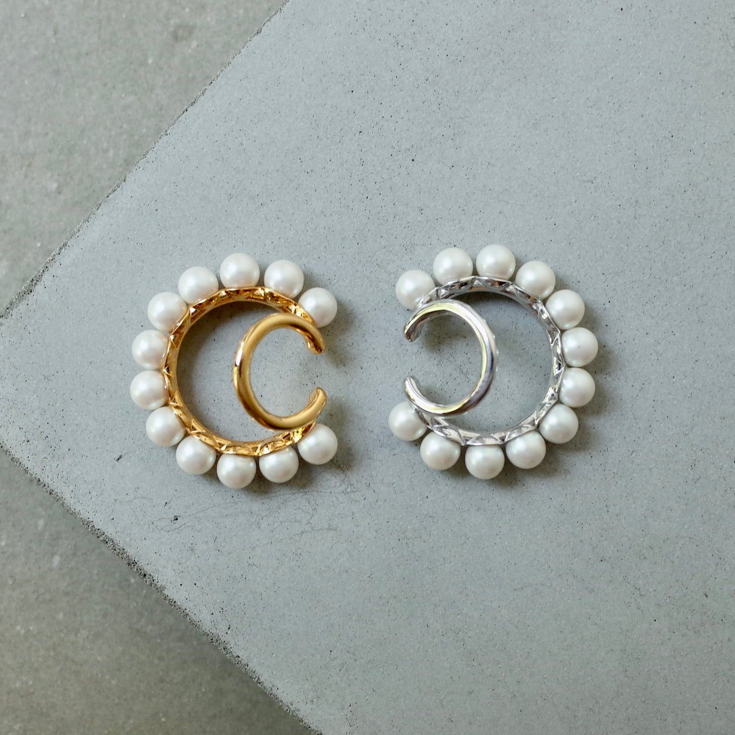 Unity Pearl Ear Cuff