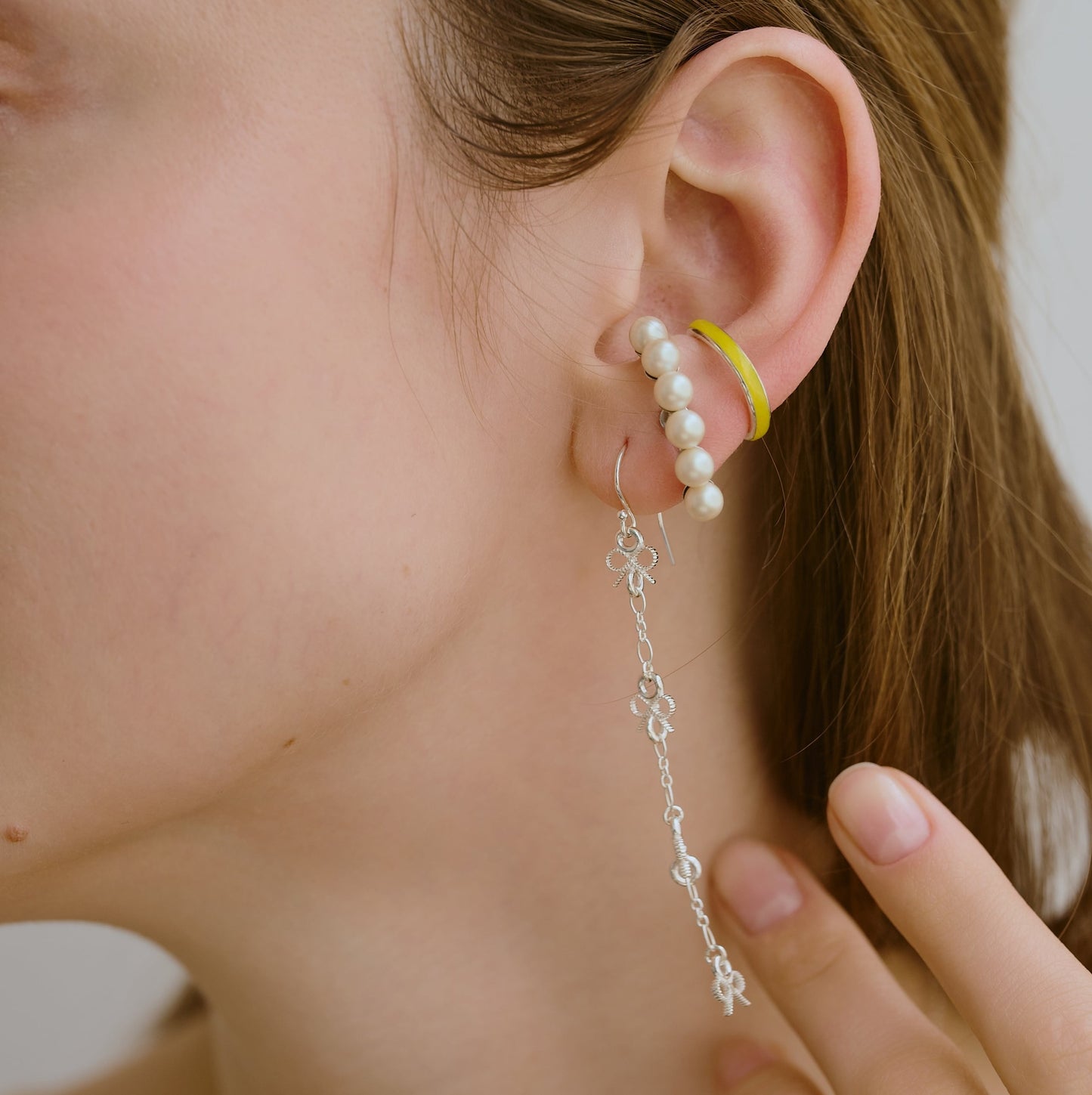 Ribbon Chain Pierce