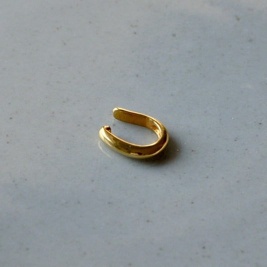Dribble Ear Cuff