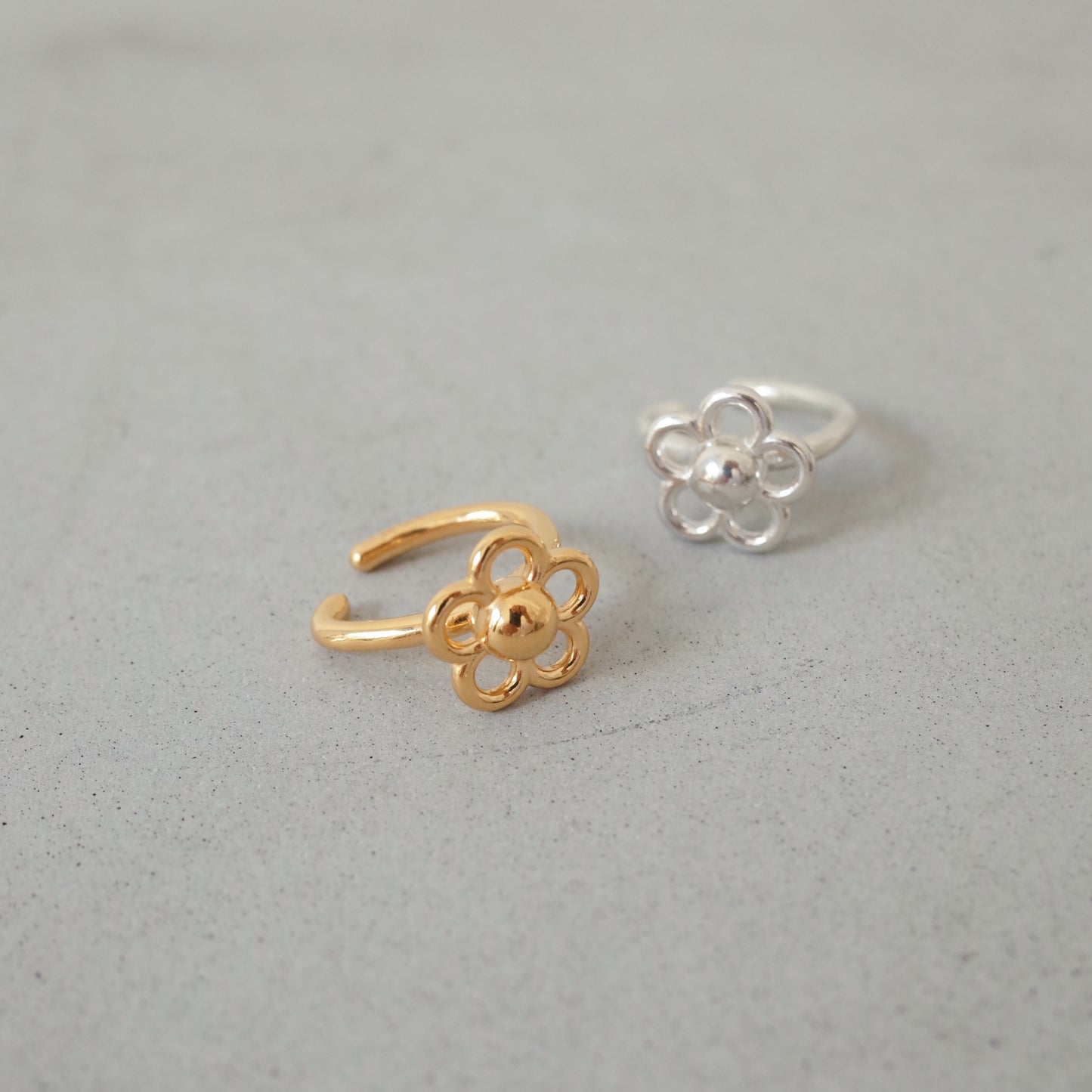Openwork Flower Ear Cuff