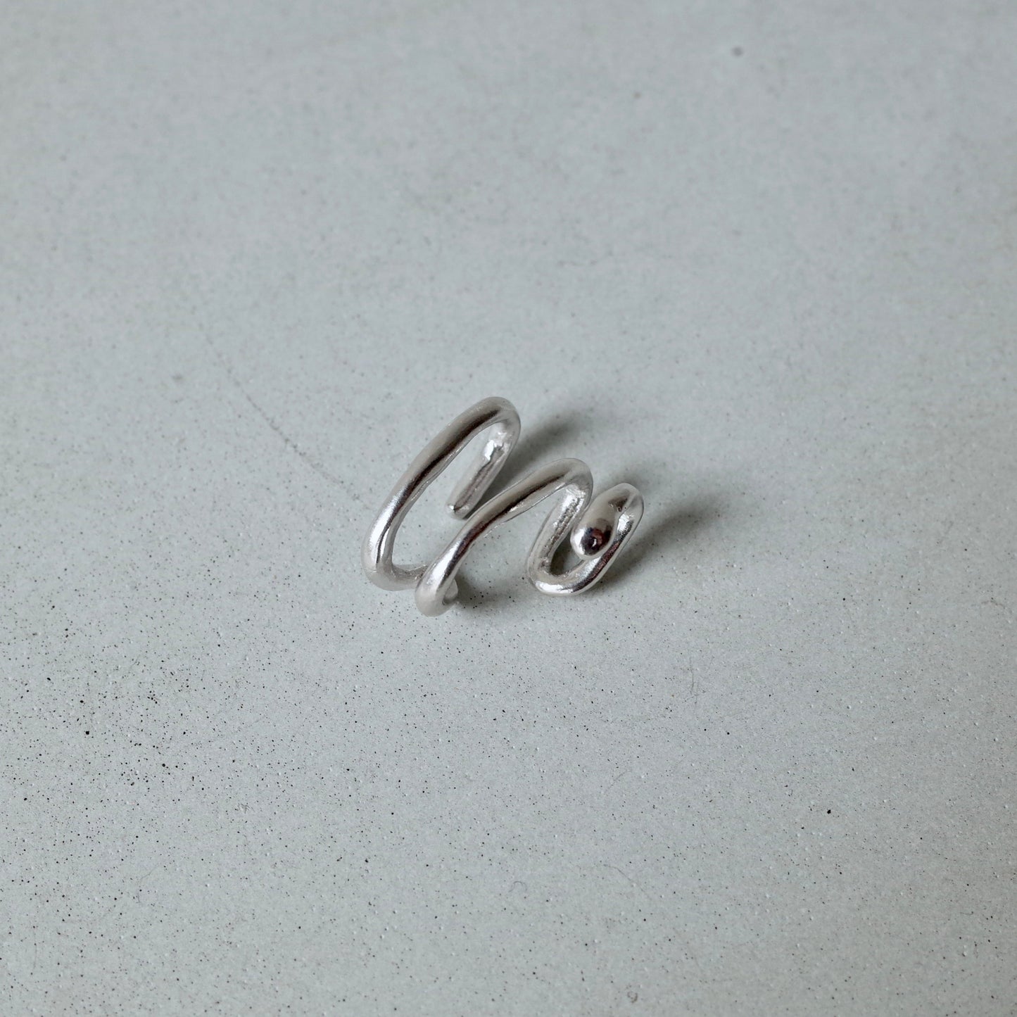 Two&Half Laps Ear Cuff