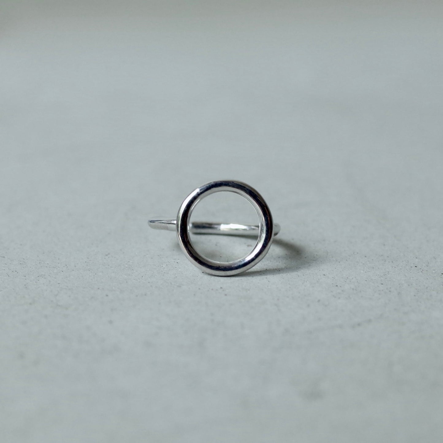 Circle Outline Ear Cuff