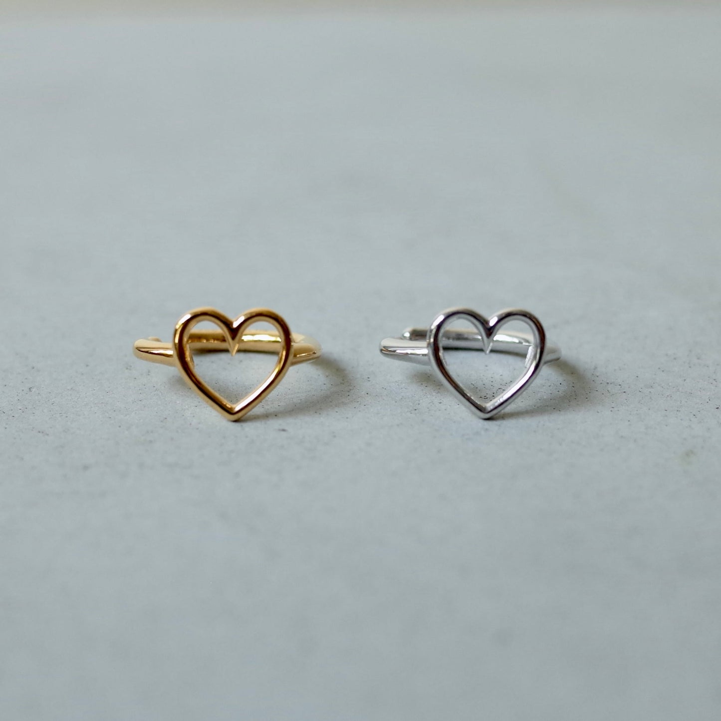 Outline Heart Ear Cuff