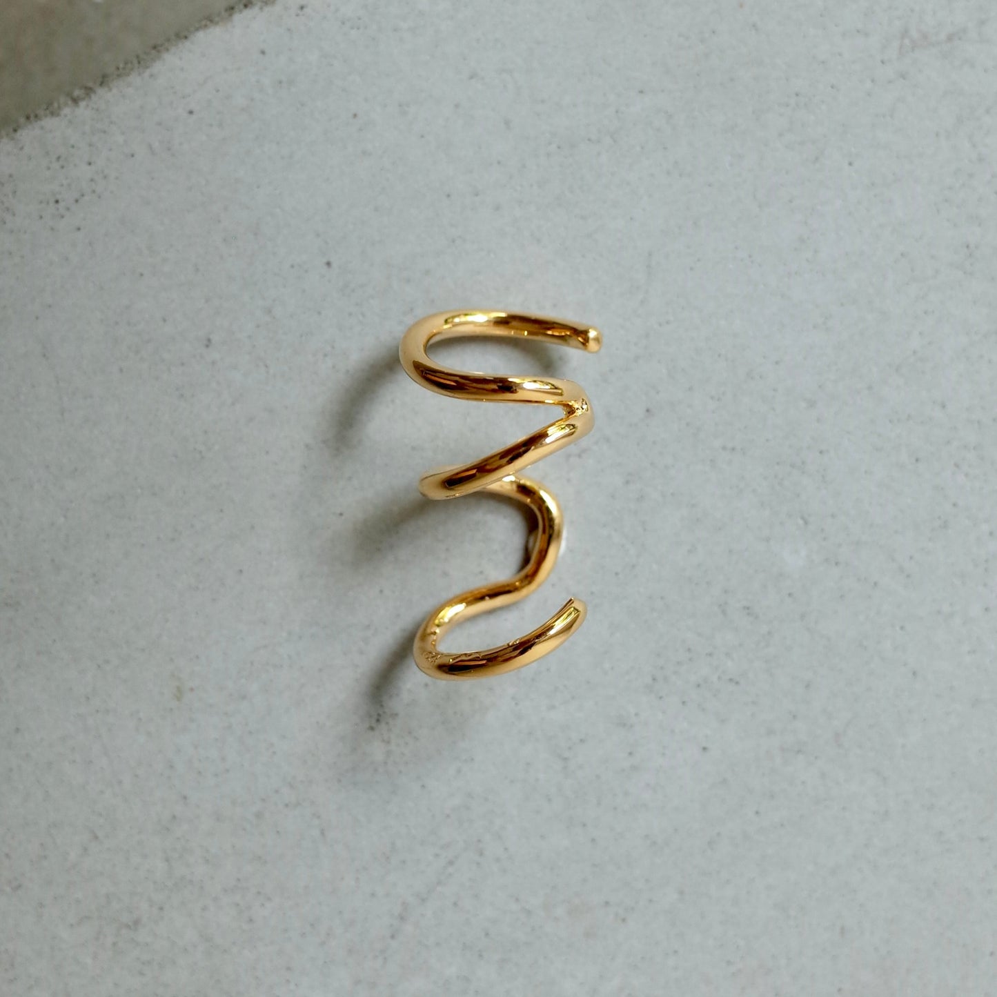 Two&Half Laps Ear Cuff