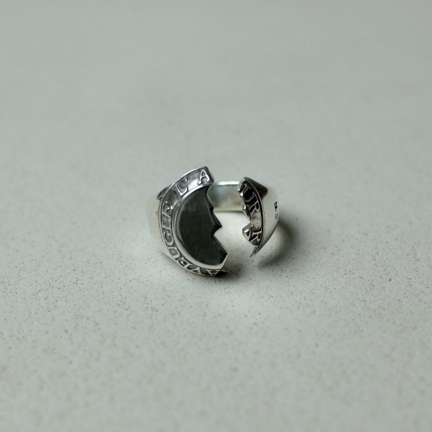 Blindness Ring