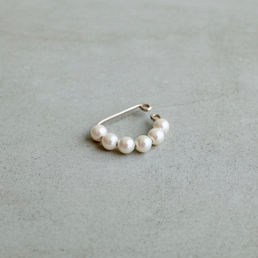 Crescent Pearl Ear Cuff