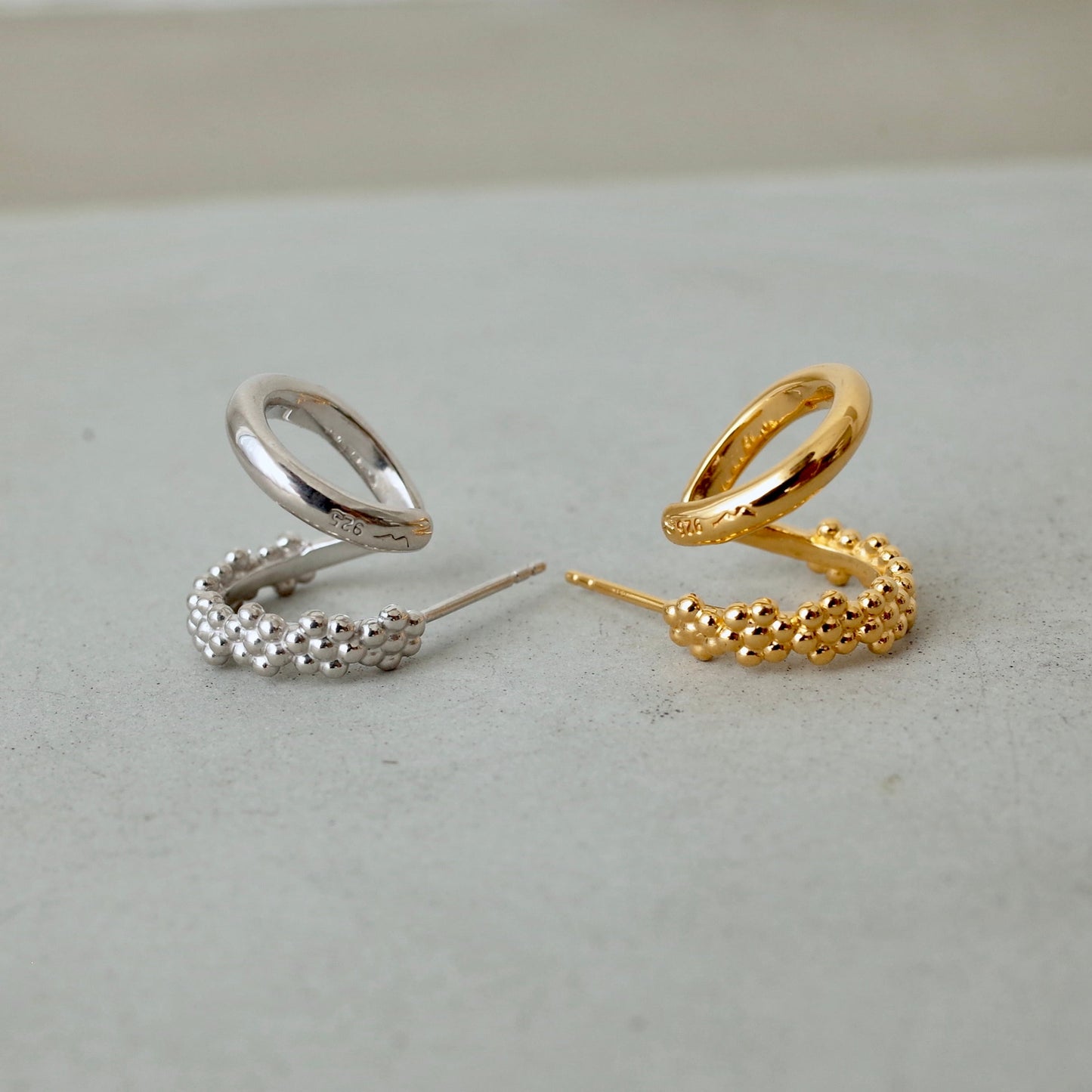 Synchronize Pierce (flower)