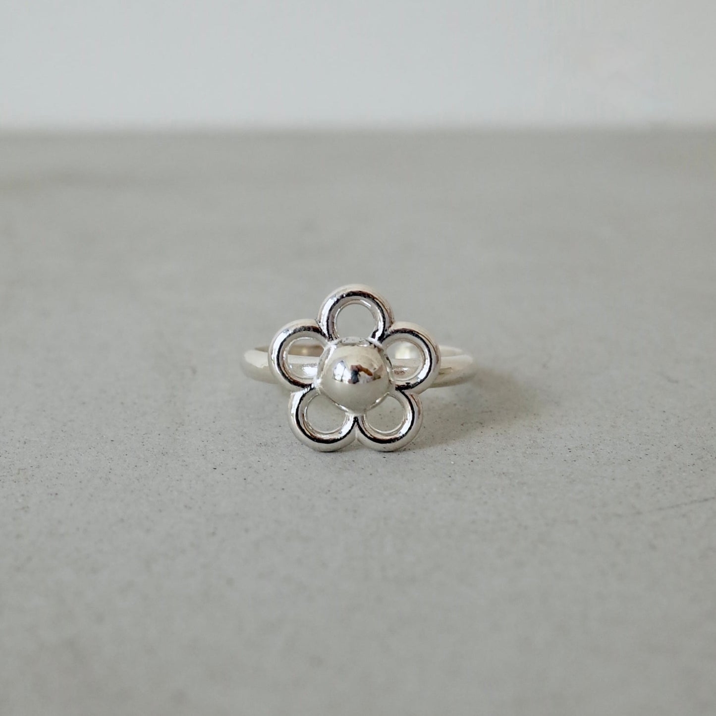 Openwork Flower Ring