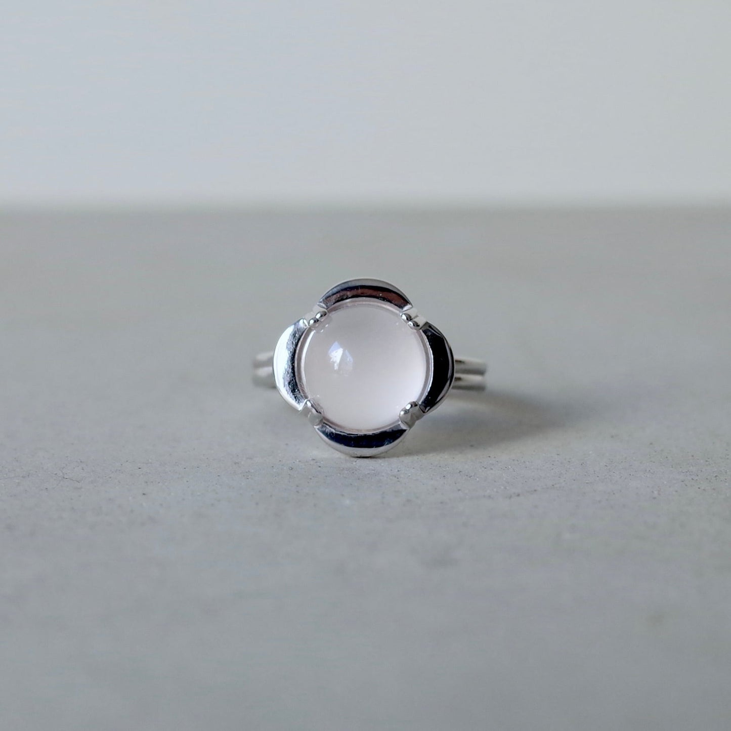 Flower Stone Ring