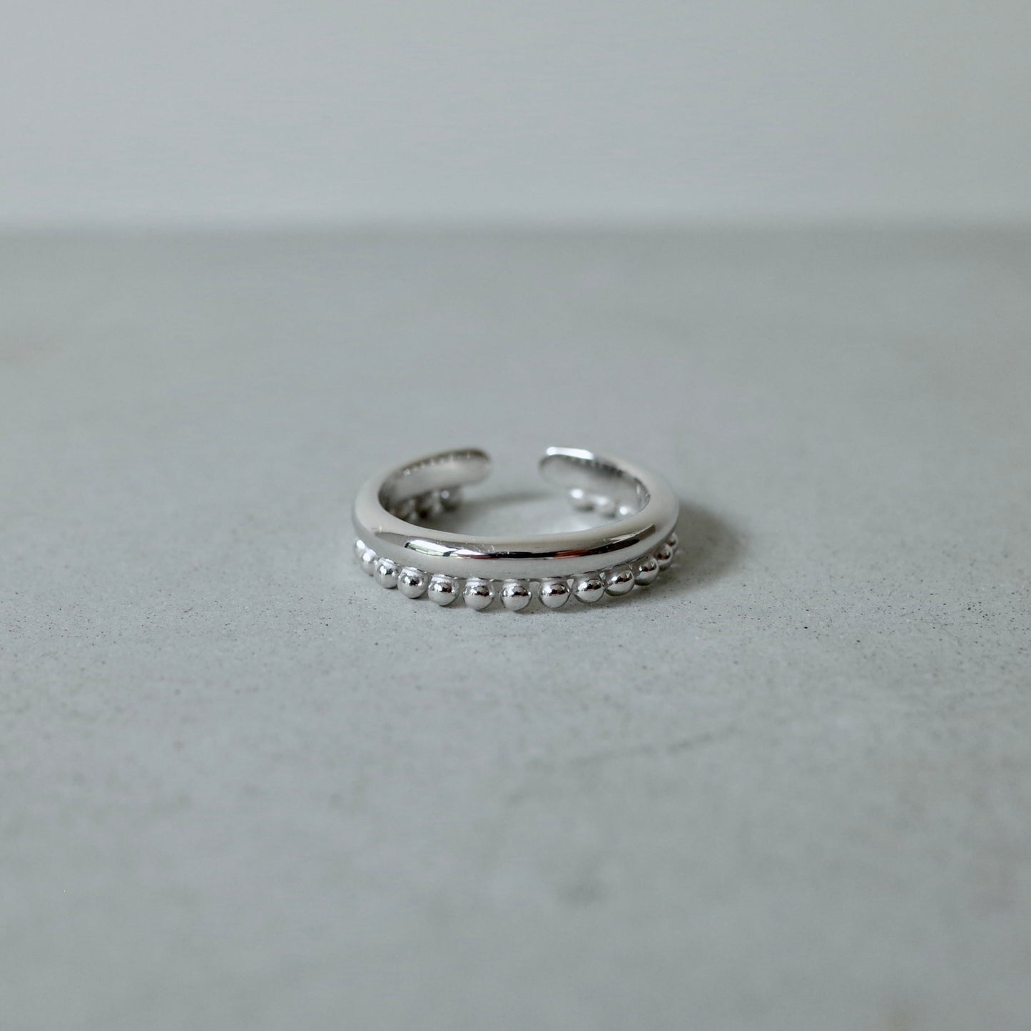 Orbit Ball Ring