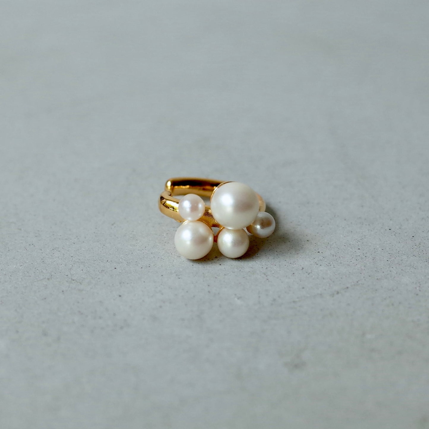 Bubble Pearl Ear Cuff
