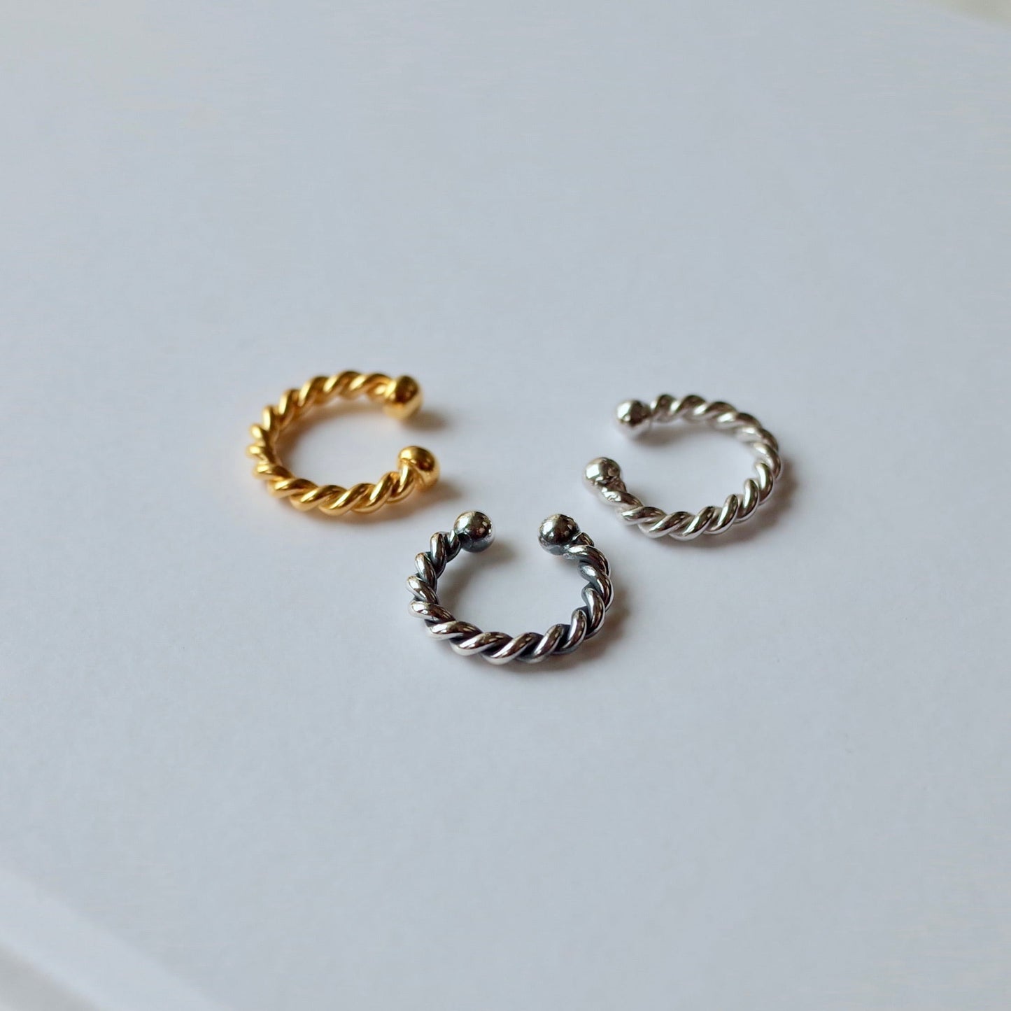Twist Ear Cuff