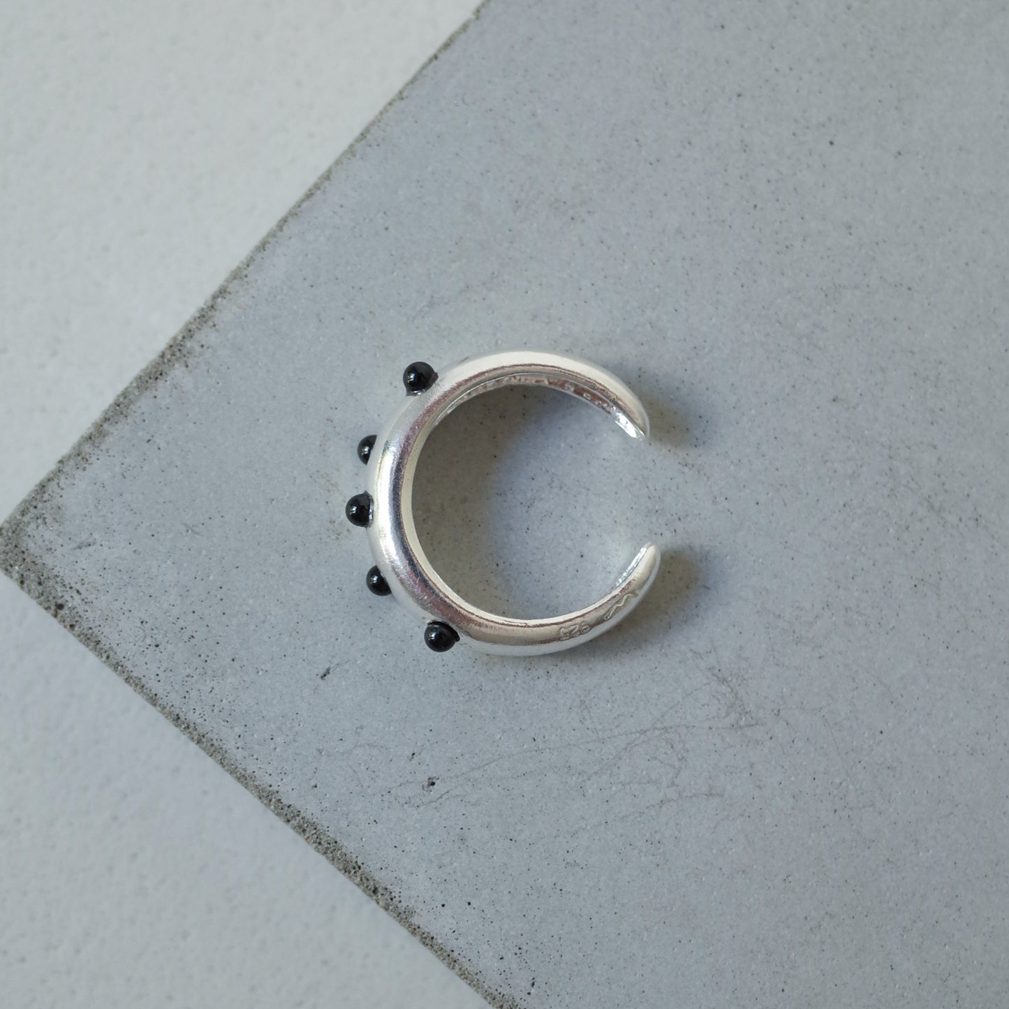 Black Pebble Ring