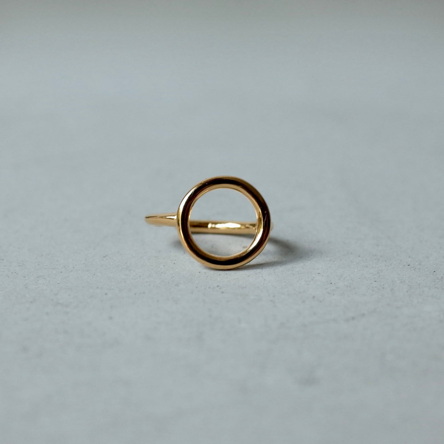 Circle Outline Ear Cuff