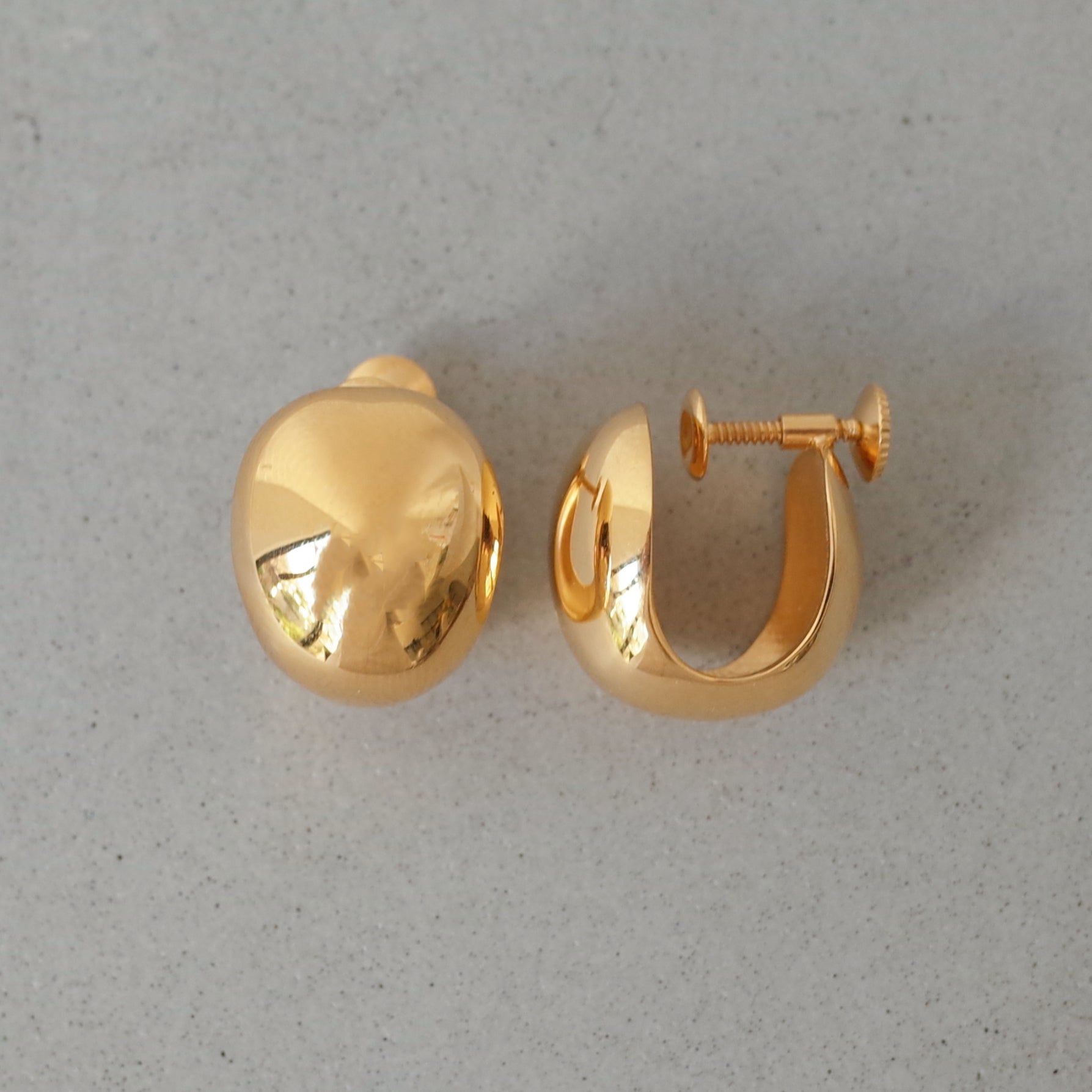 Large Round Shell Earring