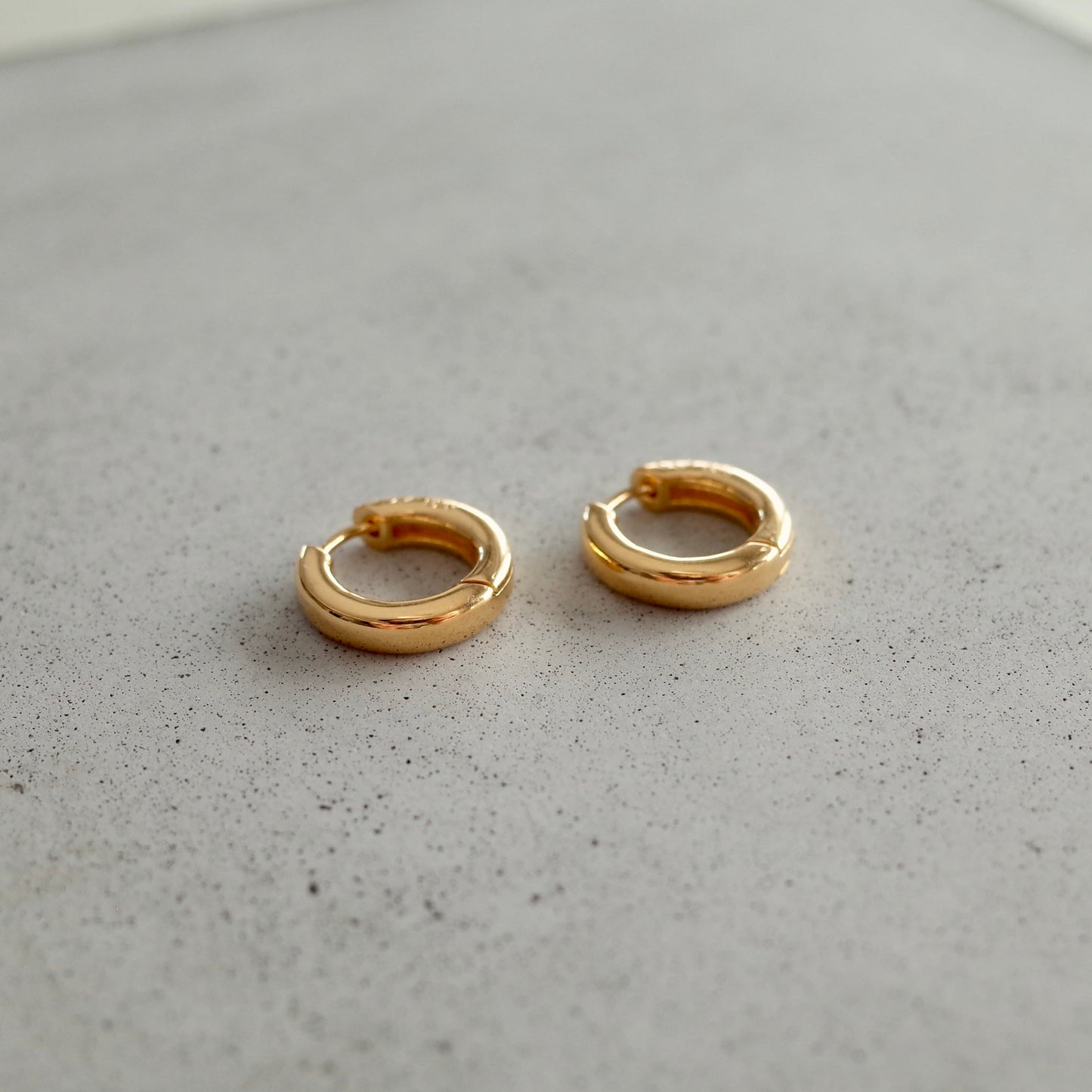 Openable Hoop Pierce