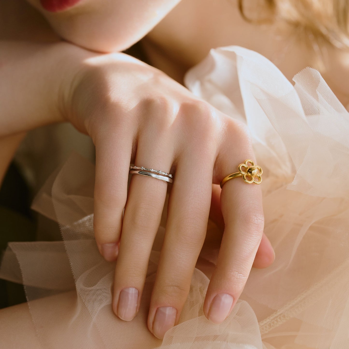 Openwork Flower Ring