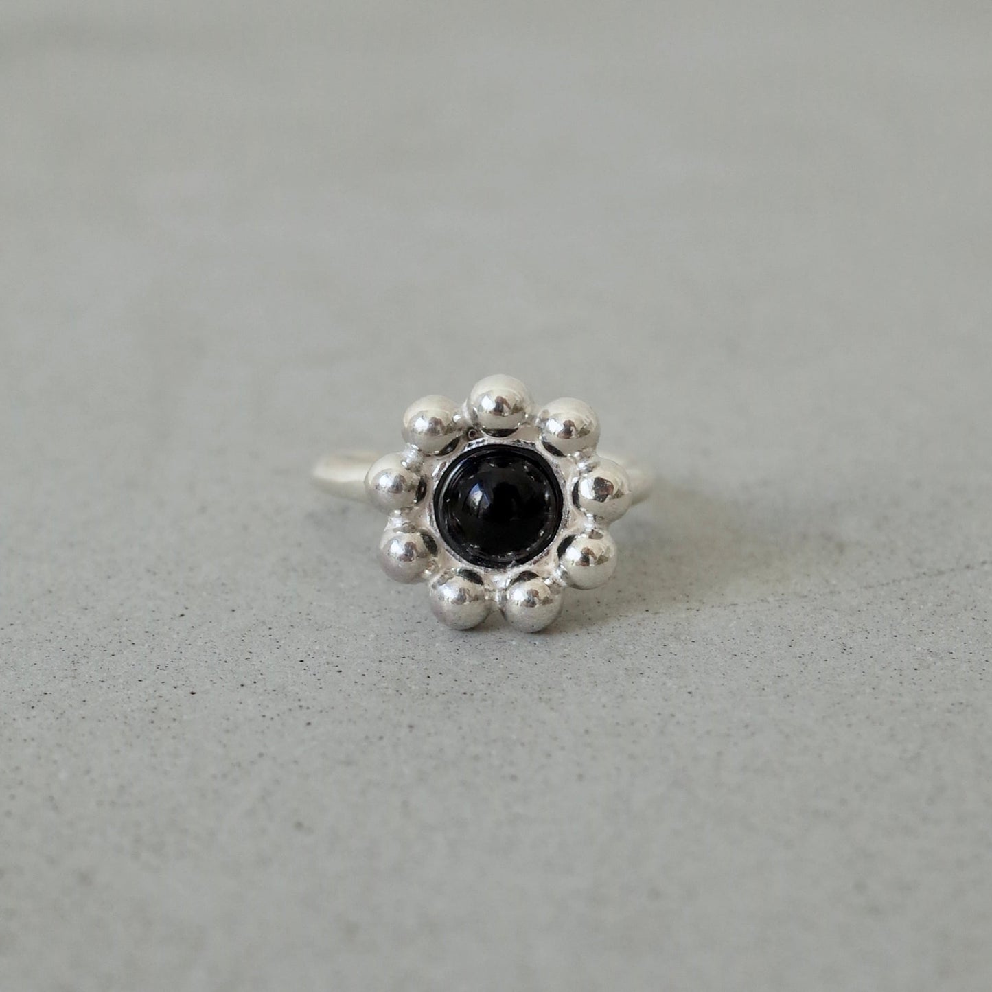 Flower Onyx Ear Cuff