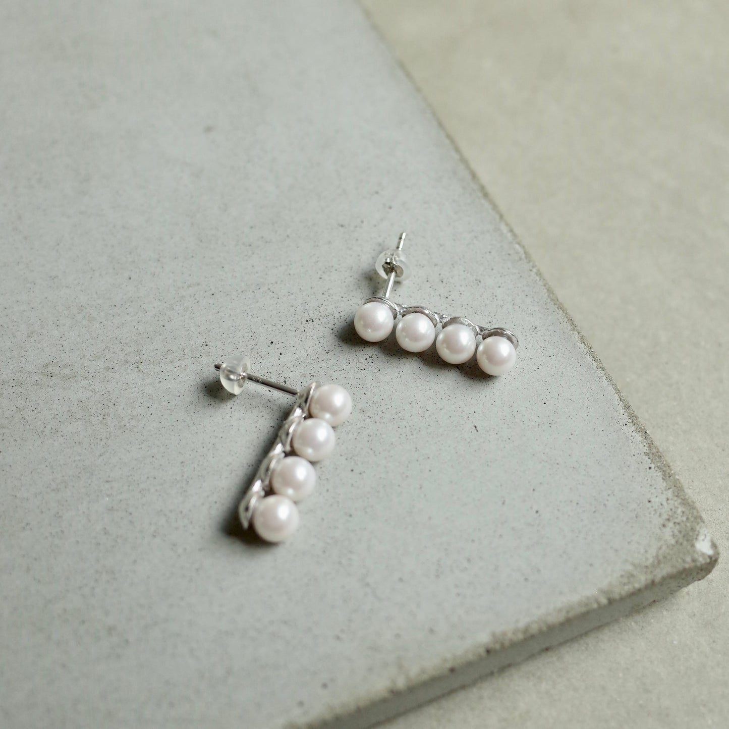 Straight Pearl Pierce