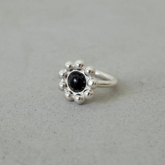 Flower Onyx Ear Cuff