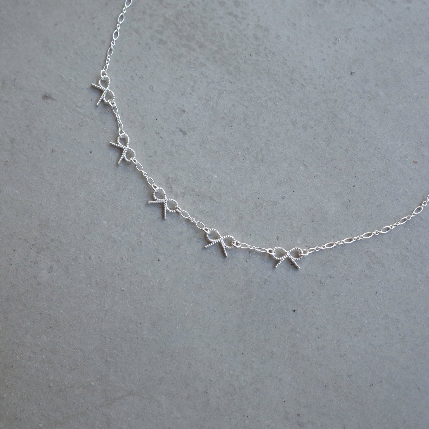 Ribbon Chain Necklace