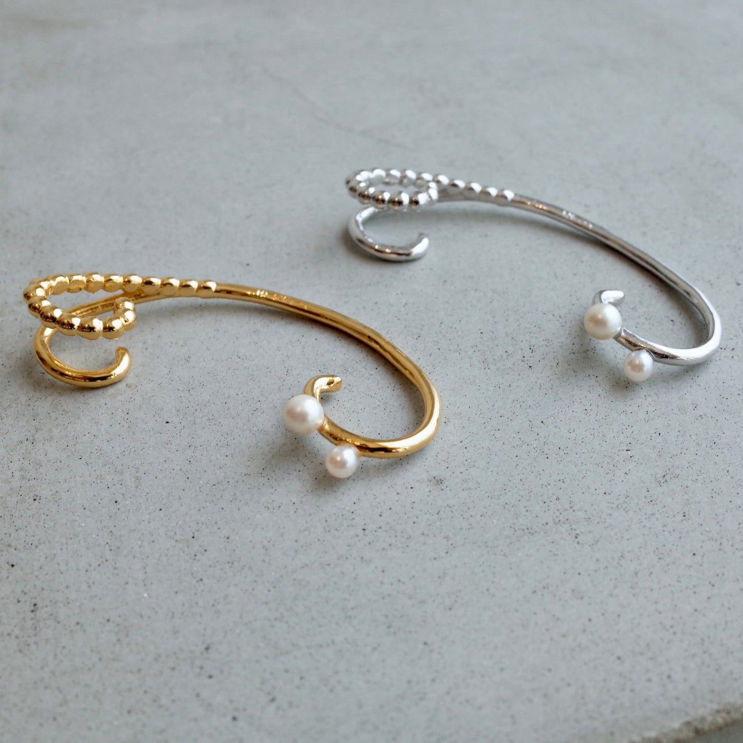 Three Point Helix Pearl Ear Cuff