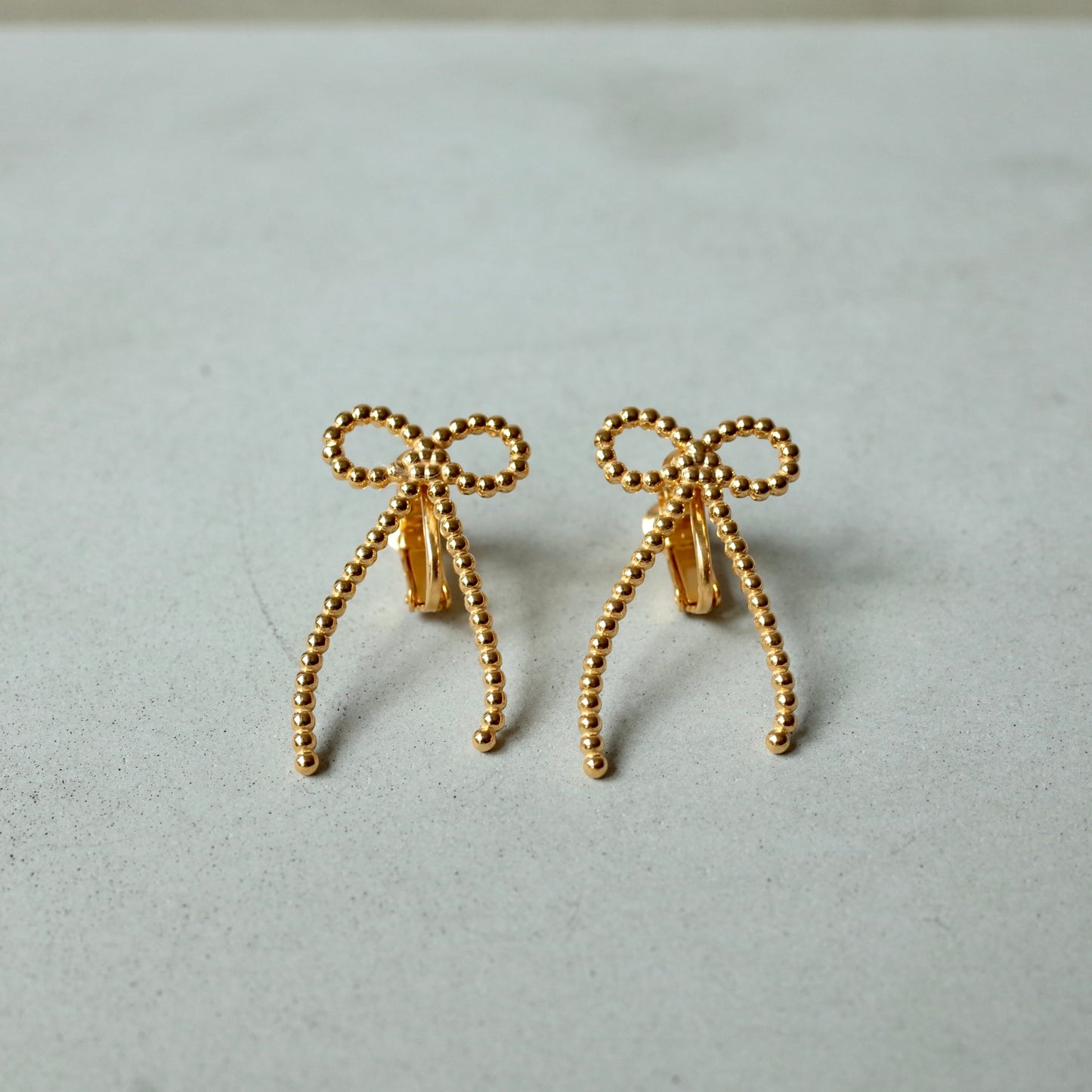 Ribbon Earring