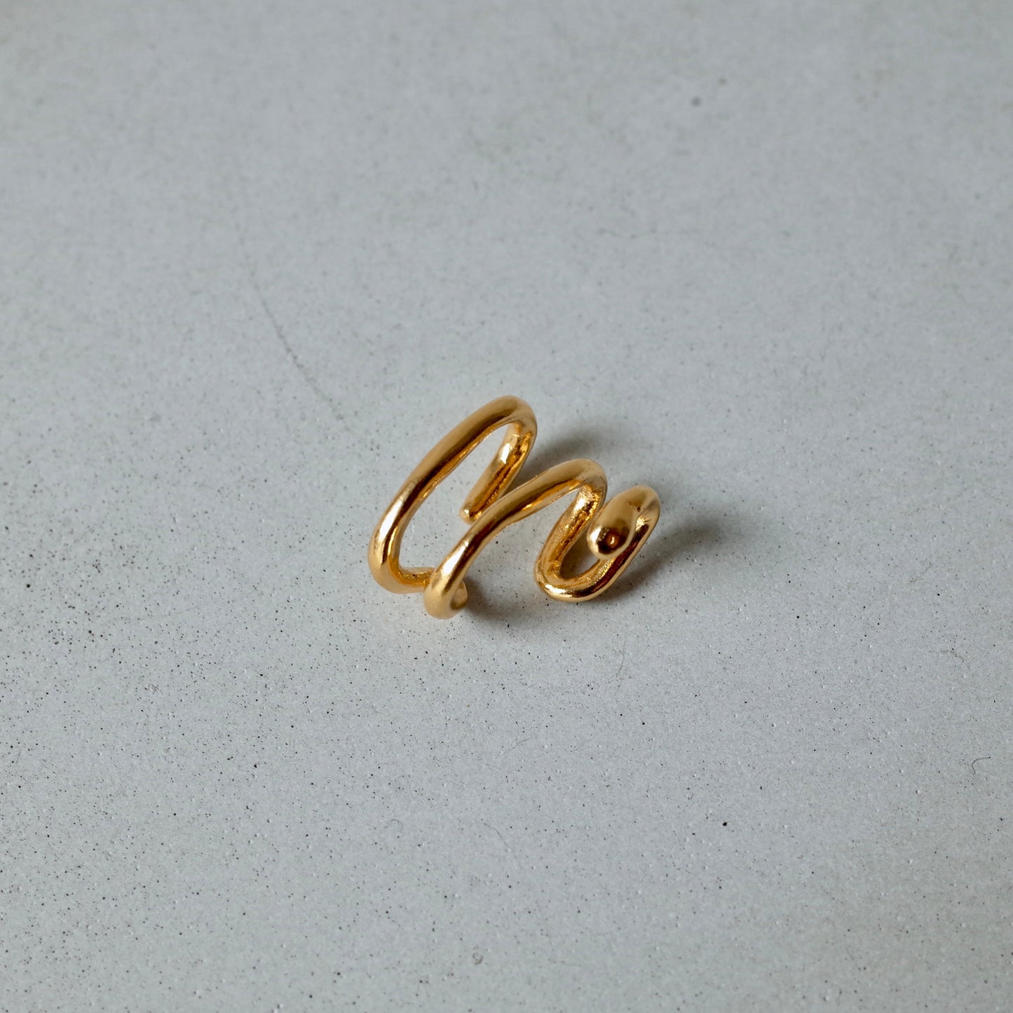 Two&Half Laps Ear Cuff