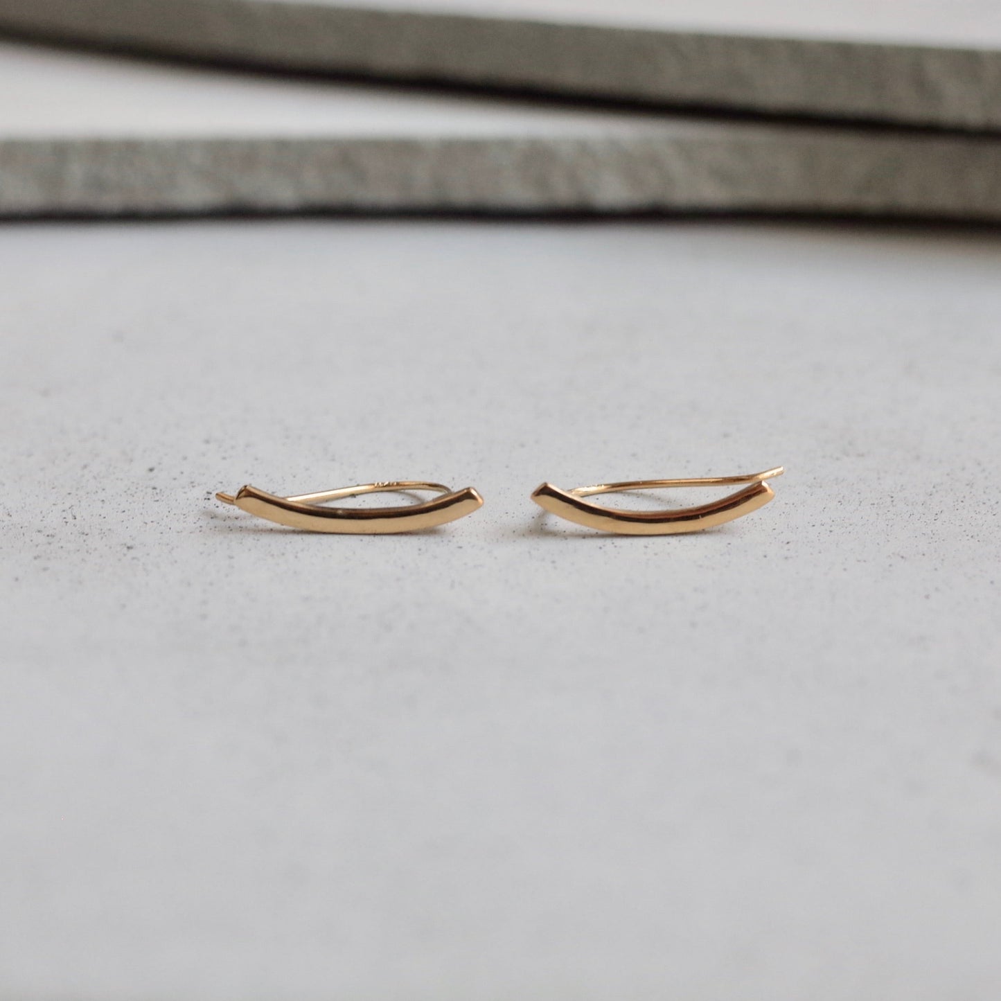 Follow Plate Pierce