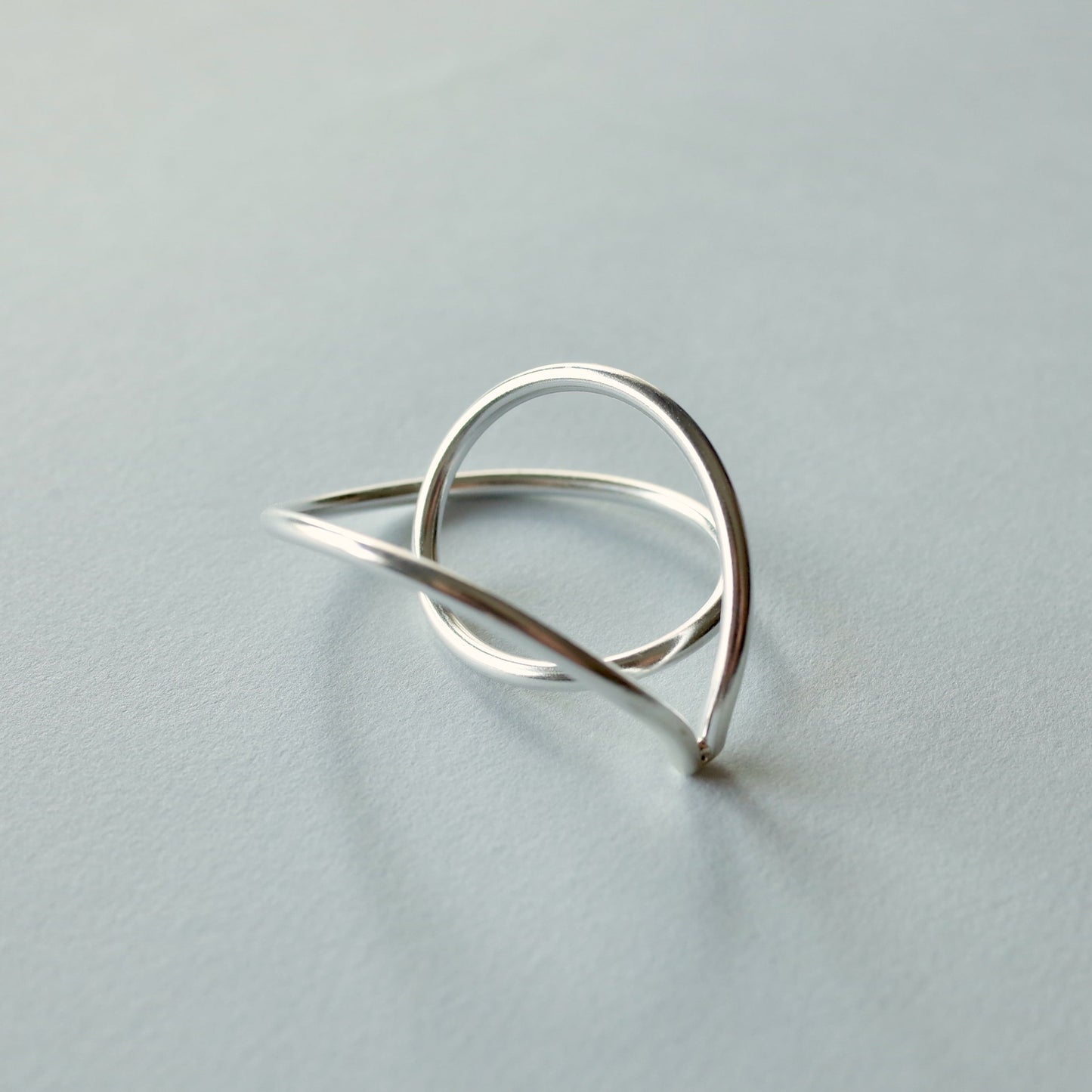 Curve Ear Cuff