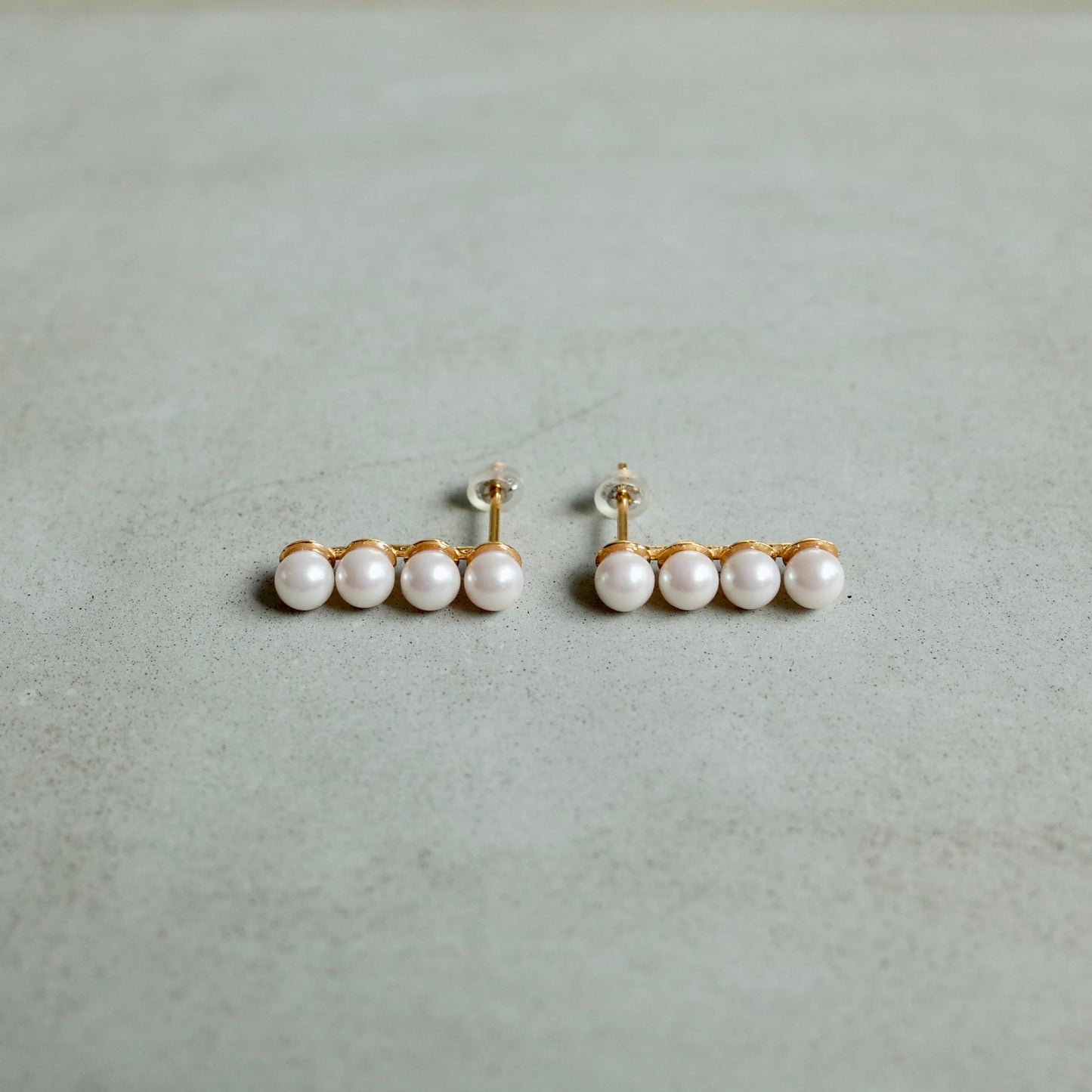 Straight Pearl Pierce