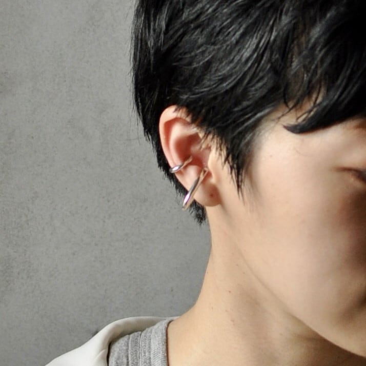 Large Hawk Claw Ear Cuff