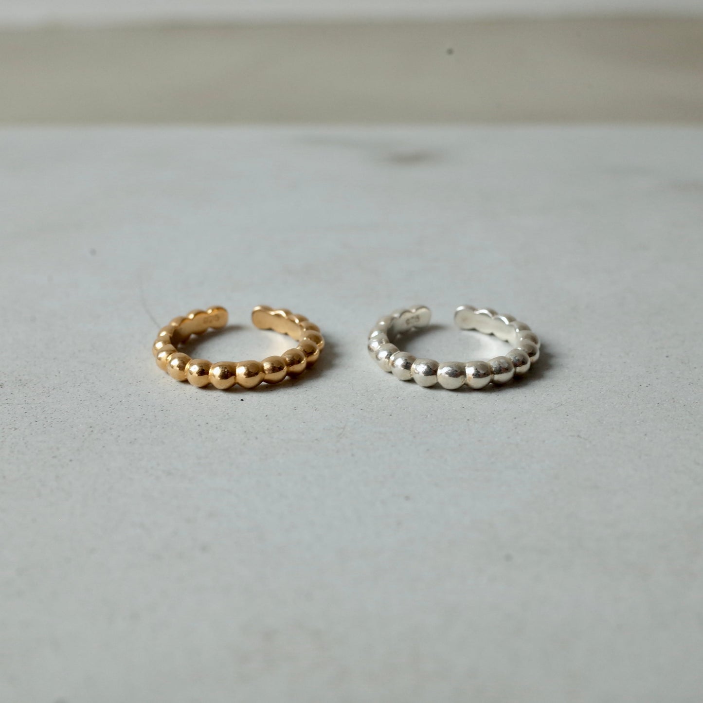 Continuous Ball Ring