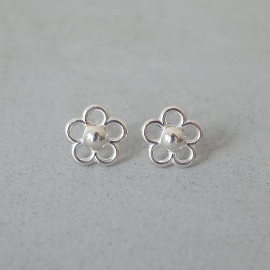 Openwork Flower Pierce