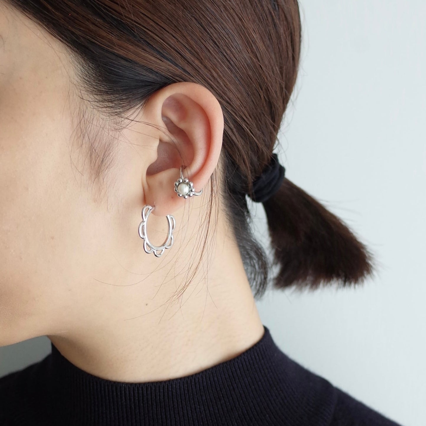 Flower Pearl Ear Cuff ［WM-EC098］