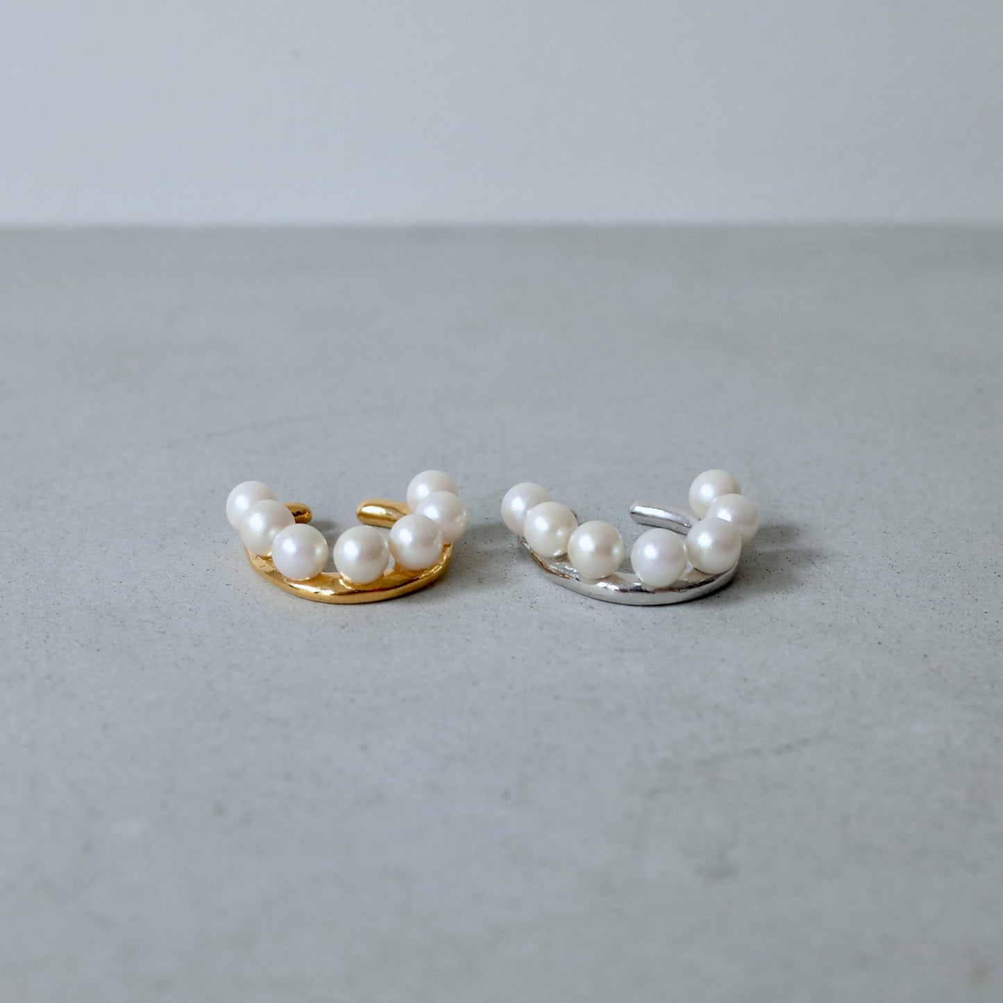 Orbit Pearl Ear Cuff (Siver)