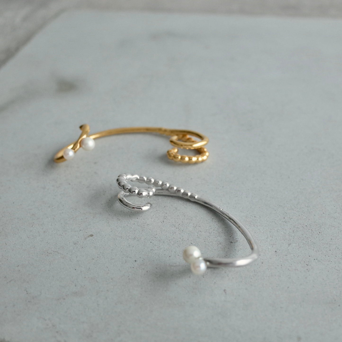 Three Point Helix Pearl Ear Cuff