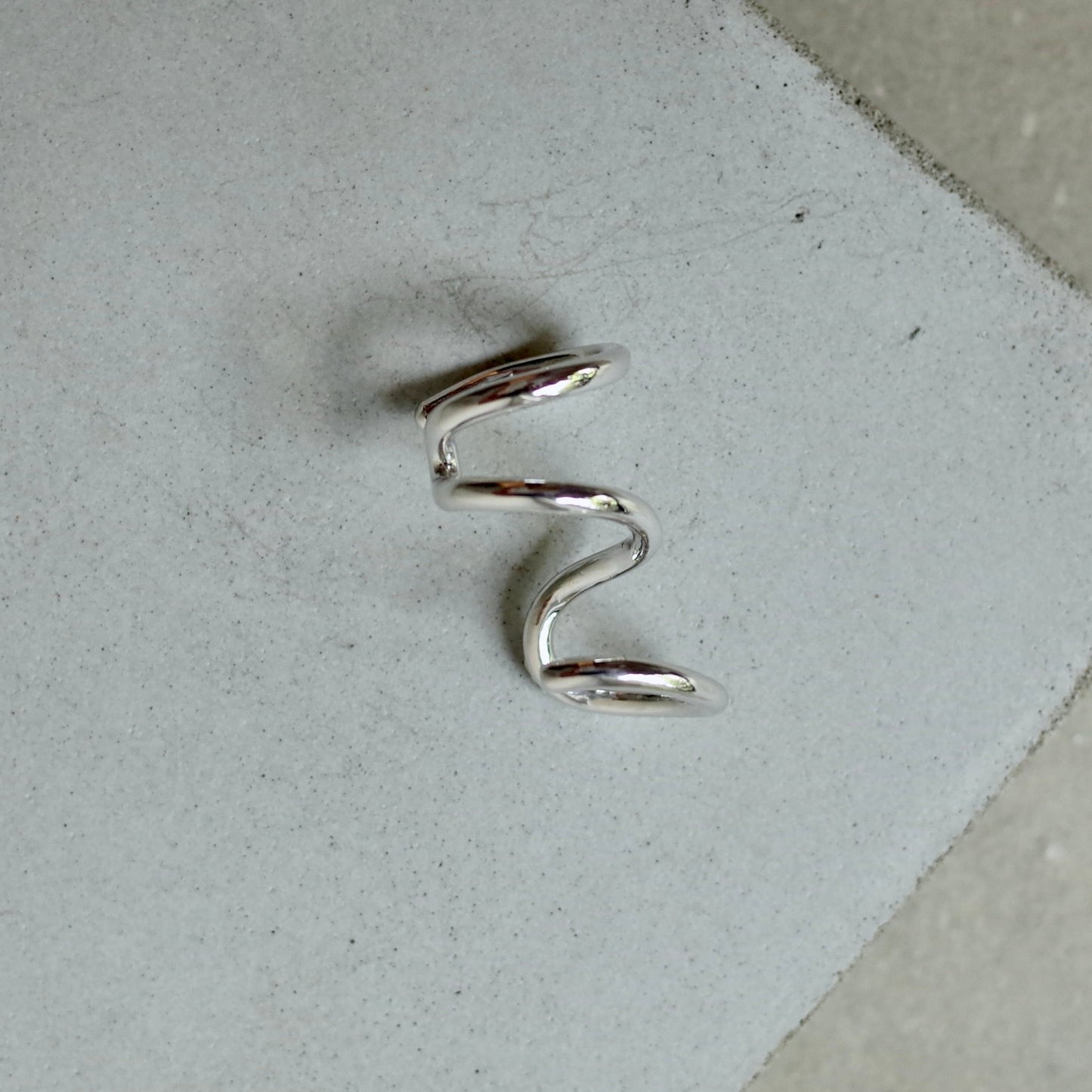 Two&Half Laps Ear Cuff
