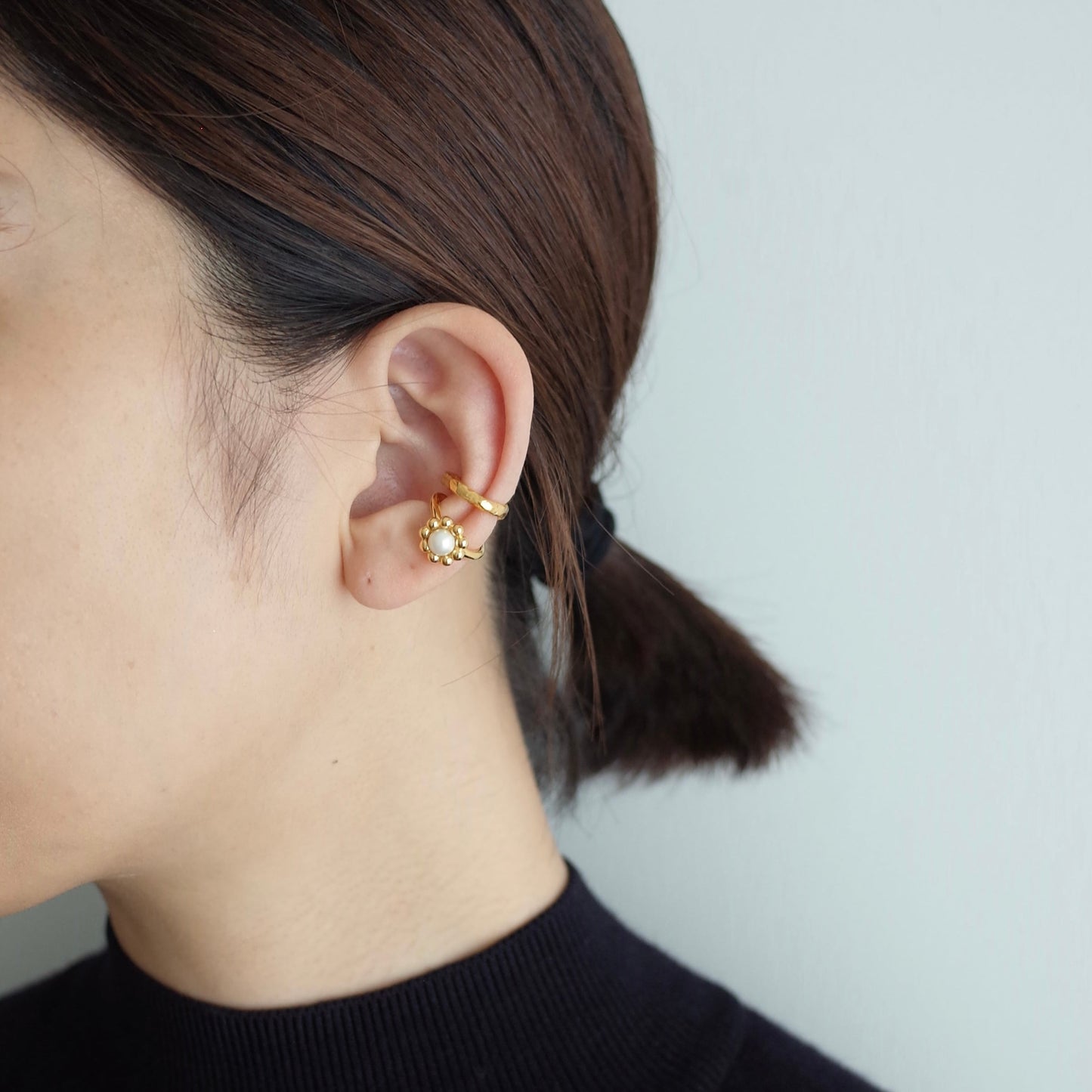 Flower Pearl Ear Cuff ［WM-EC098］