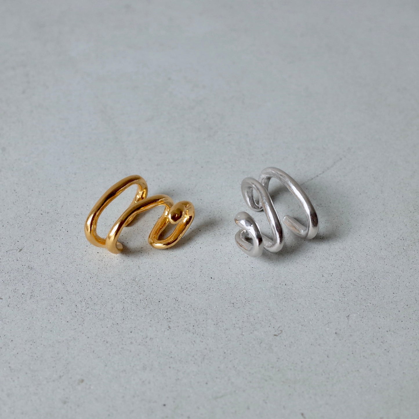 Two&Half Laps Ear Cuff
