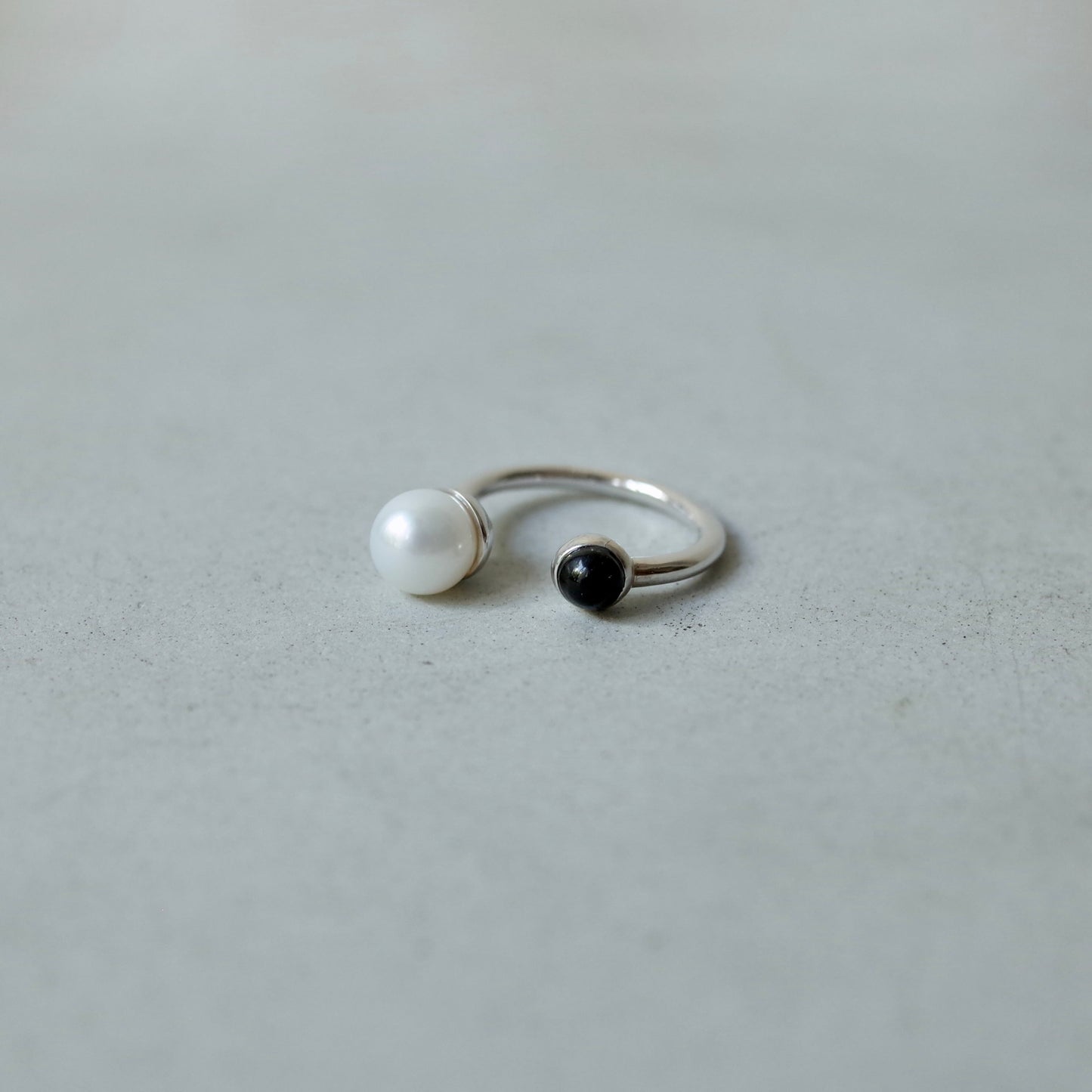 Stone Pearl Ring