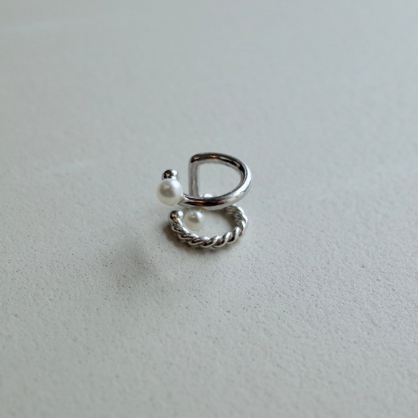 Double Pearl&Twist Ear Cuff