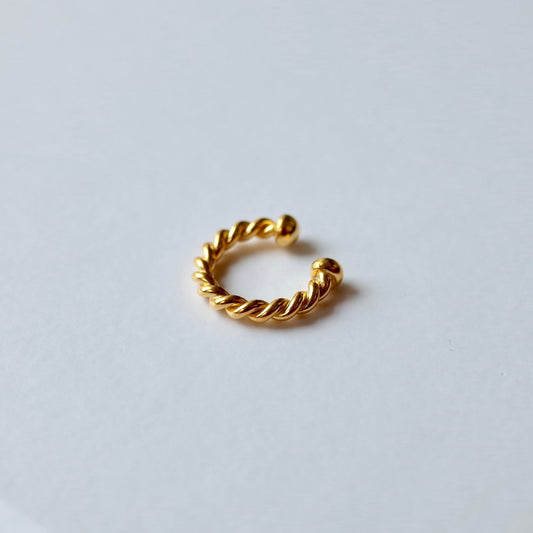 Twist Ear Cuff