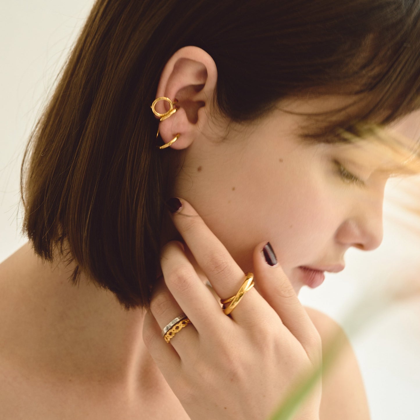 Circle Outline Ear Cuff